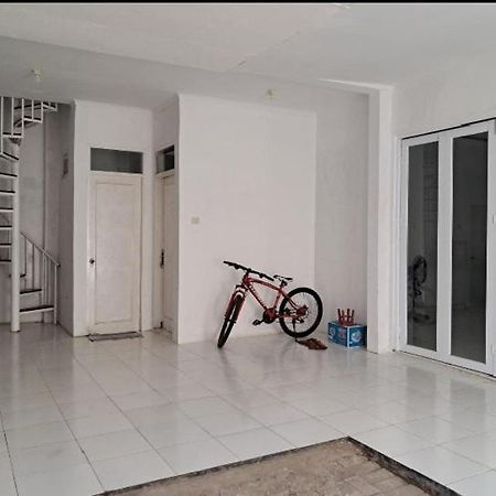 Palm Hills Cilegon Villa Buitenkant foto