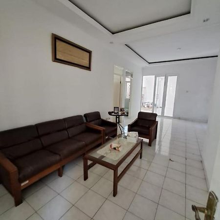 Palm Hills Cilegon Villa Buitenkant foto