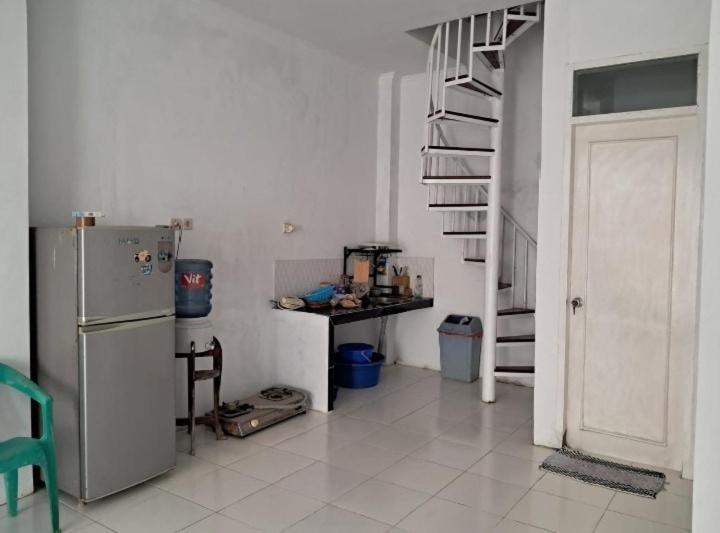 Palm Hills Cilegon Villa Buitenkant foto